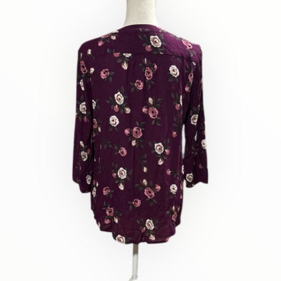 Floral Purple Women's Top Size Small NWOT - Picture 3 of 3